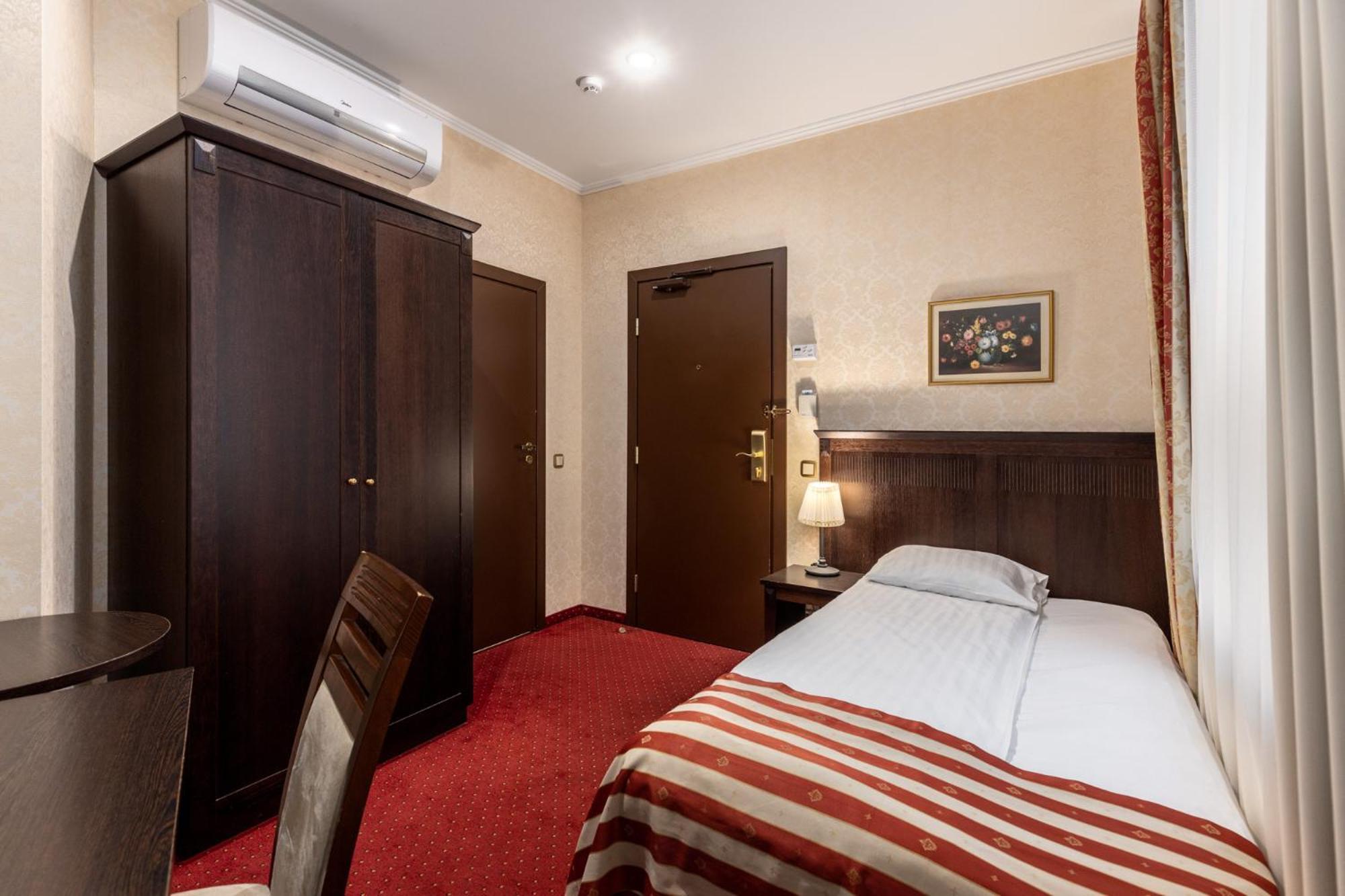 Gertrude Hotel Self Check-In Riga Luaran gambar