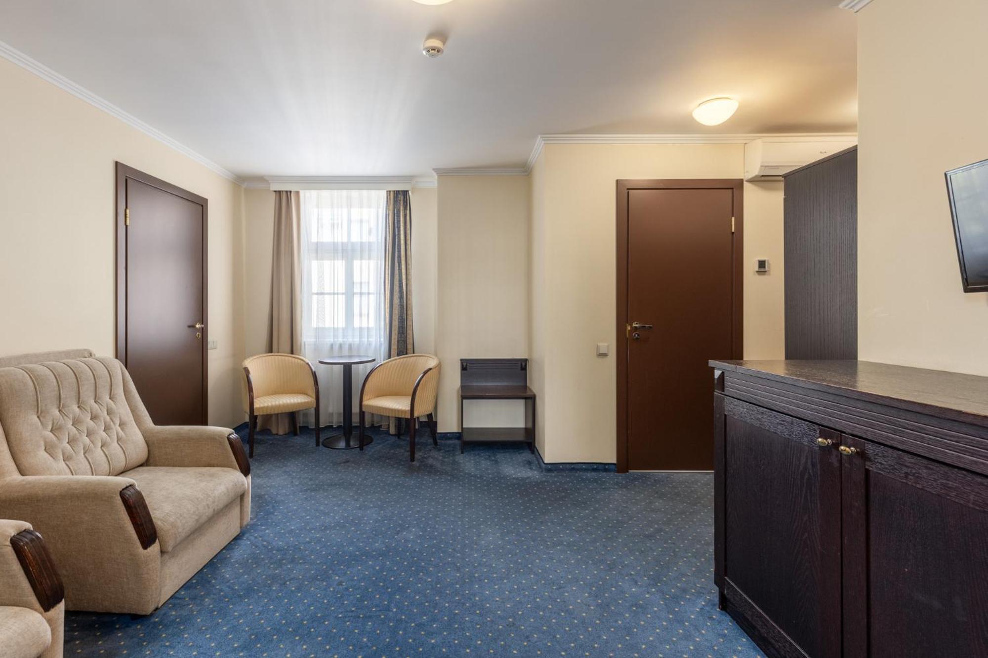 Gertrude Hotel Self Check-In Riga Bilik gambar