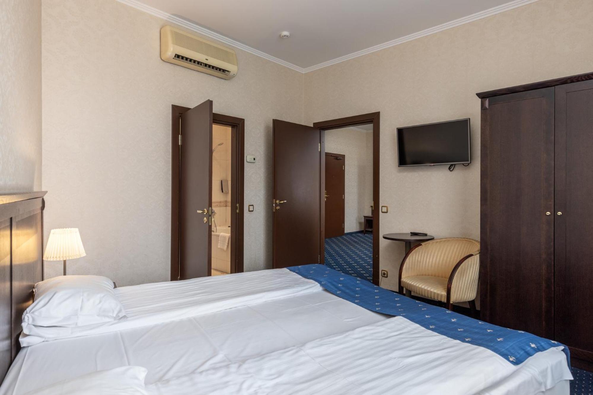 Gertrude Hotel Self Check-In Riga Bilik gambar