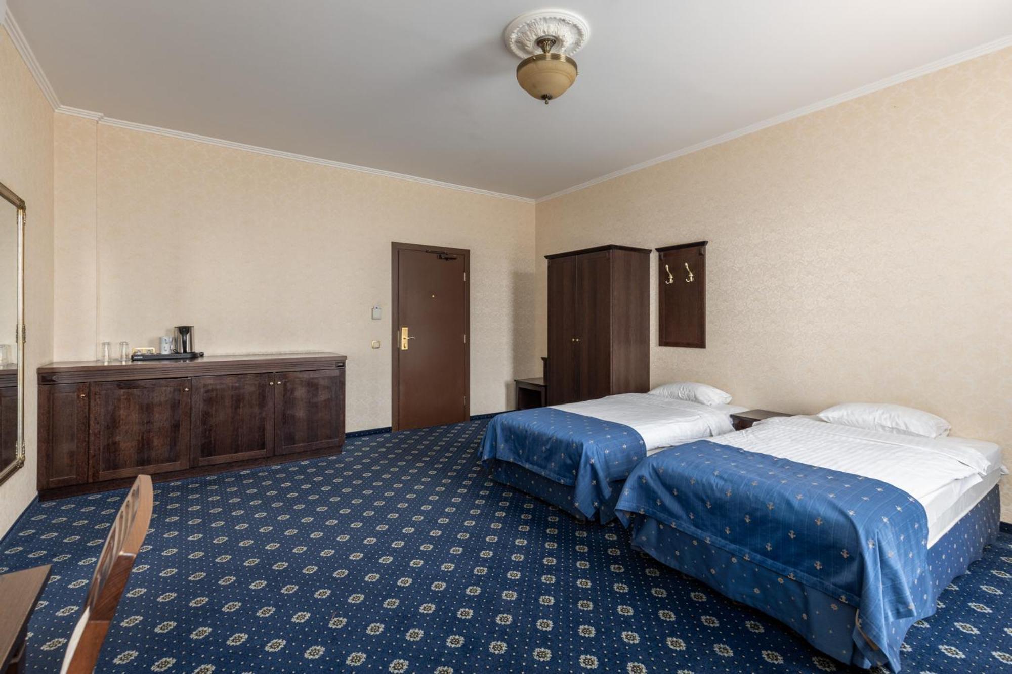 Gertrude Hotel Self Check-In Riga Bilik gambar